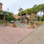 Bilocale Fronte Mare E Parcheggio Privato