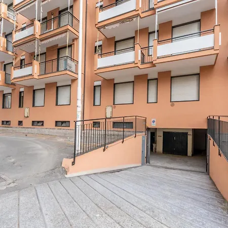 아파트 Bilocale Fronte Mare E Parcheggio Privato 산토바르톨로메오알마레
